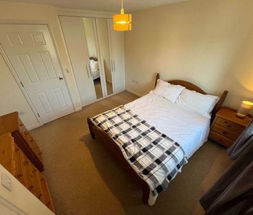 Mixed use to rent - Photo 4