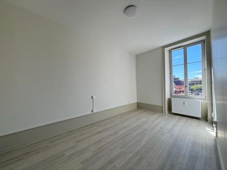 Appartement à louer 5 pièces 96m² - Photo 3