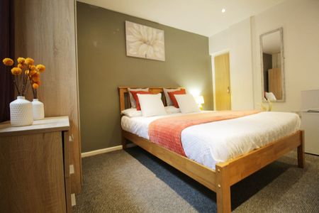 Student Accommodation, 39 Monks Road, Lincoln, Lincolnshire, LN2 5HN - Photo 4