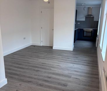 Studio Flat, Cavendish Road, LE2 - Photo 2