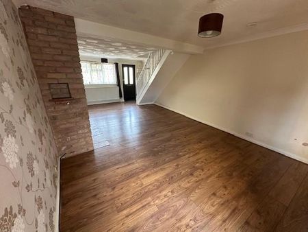 3 bedroom terraced house to rent - Photo 4