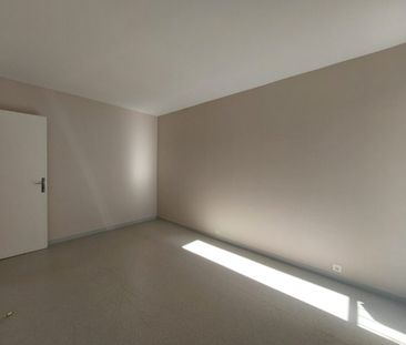 LOCATION APPARTEMENT T4, POITIERS COURONNERIES - Photo 4