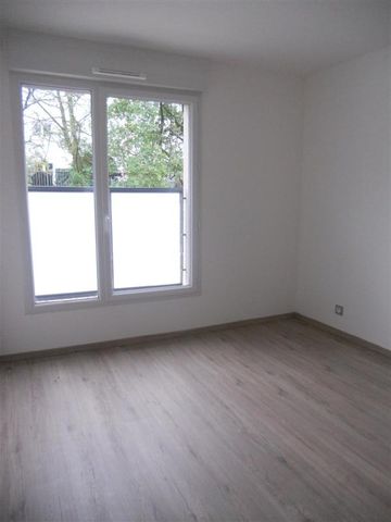 Location Appartement 2 pièces 40m² NANTES 44100 - Photo 5