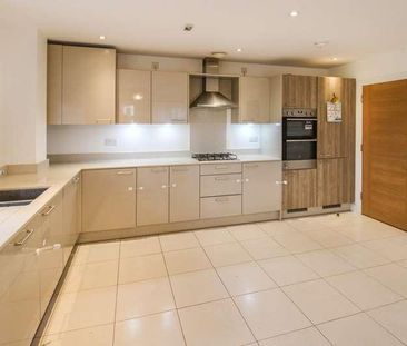 Louden Square, Earley, Reading, RG6 - Photo 4