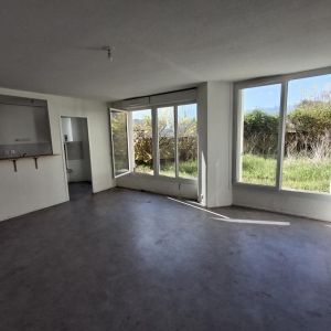 Location Appartement à VOIRON - Photo 1