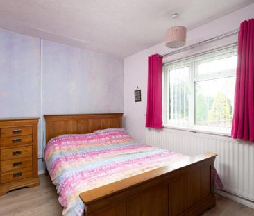 2 bedroom semi-detached bungalow to rent - Photo 6
