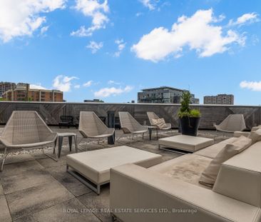 Carnaby Lofts 20 , #1908 - Photo 4