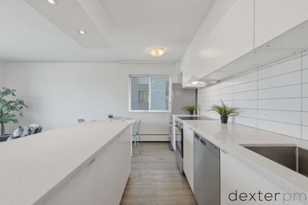 1932 Alberni Street #503 - Photo 2