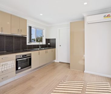 7a Cleary Avenue, Forestville NSW 2087 - Apartment For Rent | Domain - Photo 2