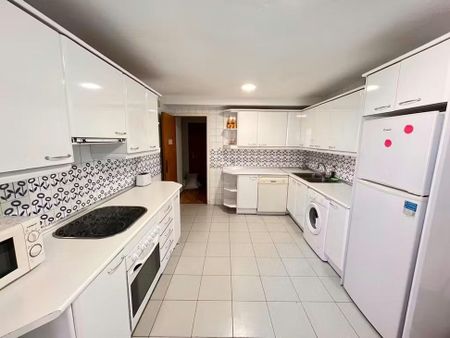 Calle de Santa Cruz de Marcenado, Madrid, Community of Madrid 28015 - Foto 3