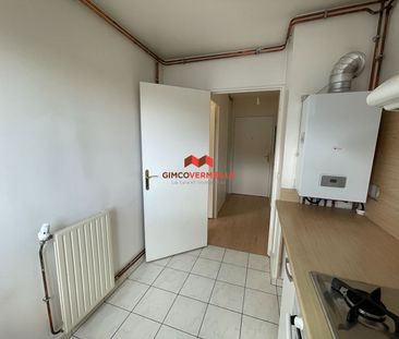 Location Appartement 2 pièces 42m² - Photo 2