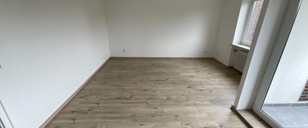 Bereits modernisierte 3-ZKB-Wohnung im Europaviertel zu vermieten! - Photo 1