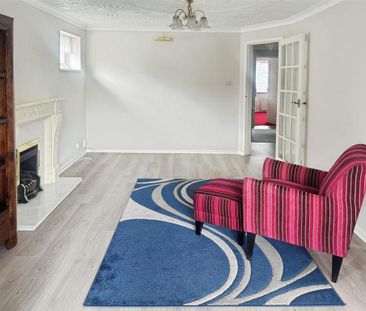 4 bedroom detached bungalow to rent - Photo 2
