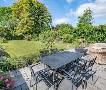 6 bedroom detached house to rent - Photo 1