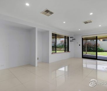 17 Marchant Drive, Bibra Lake, WA 6163 - Photo 3