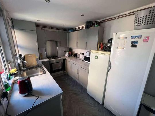 Wilkinson Avenue, NG9 - Photo 1