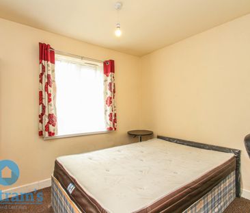 2 bed Apartment for Rent - Photo 3