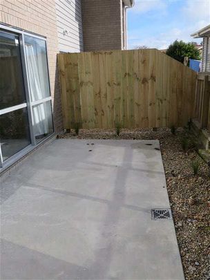 Fully furnished studio units are now ready for discerning tenants. - Photo 1