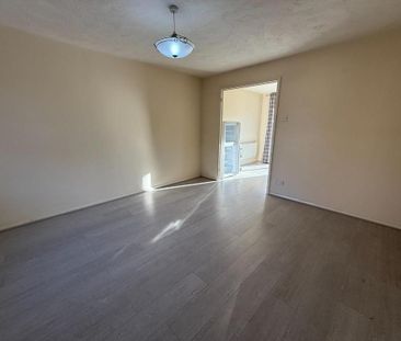 3 bedroom detached house to rent - Photo 2