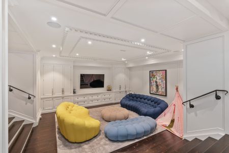 For Lease - 108 Sandringham Drive, Toronto, Ontario - Photo 2