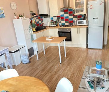 1 Bed Flat, North Common Road, W5 - Photo 6