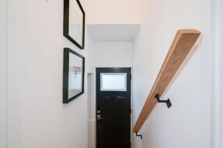 For Lease - 47 Park Street Unit# Lower, Toronto, Ontario - Photo 2
