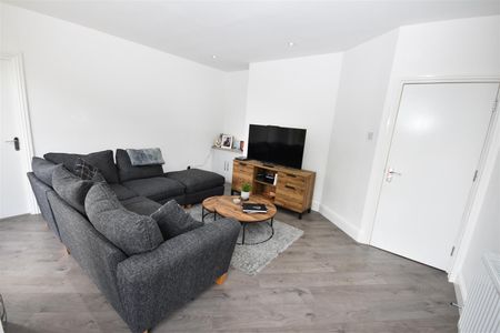 Park Road North, Birkenhead - Photo 2