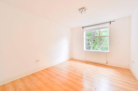 3 bedroom apartment to rent - Photo 3