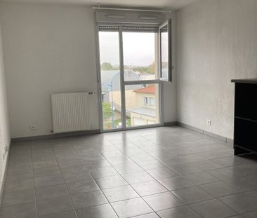 Location Appartement 1 pièce 26m² LAUNAGUET 31140 - Photo 5