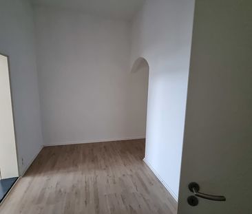 Attraktive 4-Zimmer-Wohnung mit Balkon –Bezugsfrei ab September! Ideal für Wohnungsgemeinschaften! - Photo 4