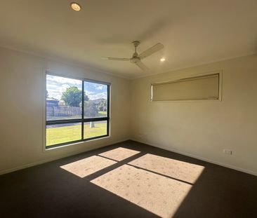 FOUR BEDROOM HOME IN KALKIE! - Photo 6