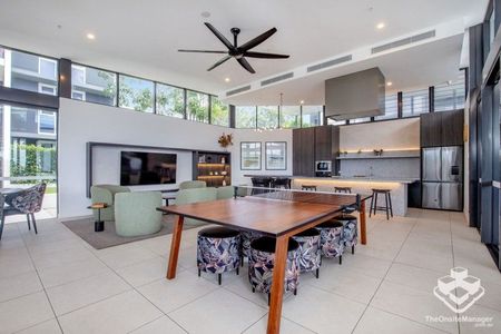 CIENNA VARSITY RIDGE - 2 Bedroom Executive Apartment - Photo 3