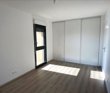 3 pièces - 60,73 m² - 2ème étage - Colocation non autorisée - Photo 4