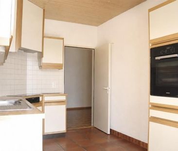 Appartement en attique dans le quartier des Eaux-Vives - Photo 4