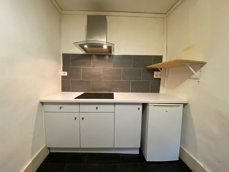 Location Appartement 1 pièce 41m² BESANCON 25000 - Photo 4