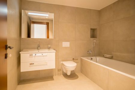 5.5 Zimmer, 212 m², 3. Stock - Photo 4