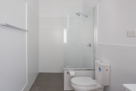 213 Lambton Road, New Lambton NSW 2305 - Apartment For Rent | Domain - Photo 3