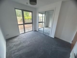 4 bedroom townhouse to rent - Photo 1