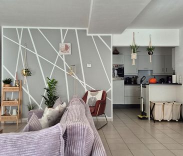 Appartement te huur in Merchtem voor € 900 met 2 slaapkamers - Foto 4