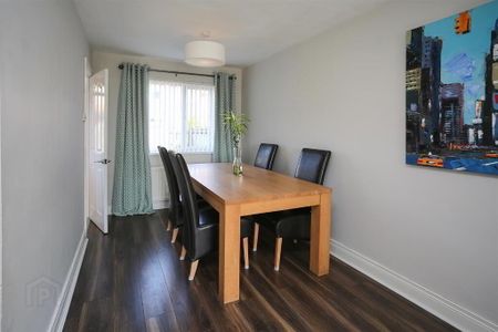 16 Muskett Crescent, Carryduff, Belfast, BT8 8QL - Photo 2