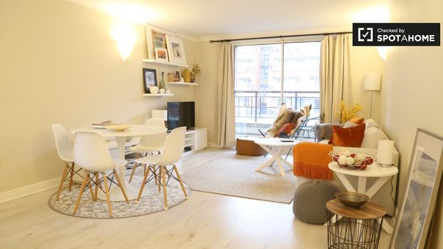 Stylish 2-bedroom flatshare in North Inner City, Dublin - Photo 1