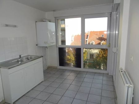 Location appartement T4 88.91m² à Reims (51100) - Photo 4