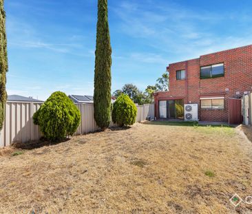 Spacious Double-Storey Family Home in Prime Location - Photo 6