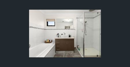 For Lease – 102 Kitchener Street, Broadmeadows - Photo 2