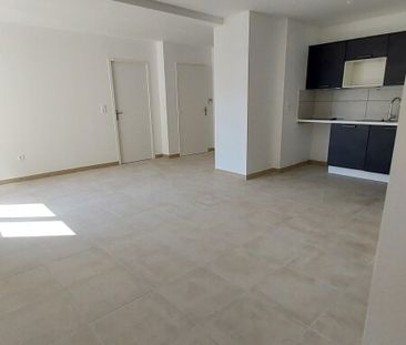 Location Appartement 2 pièces 48m² LUCE 28110 - Photo 6