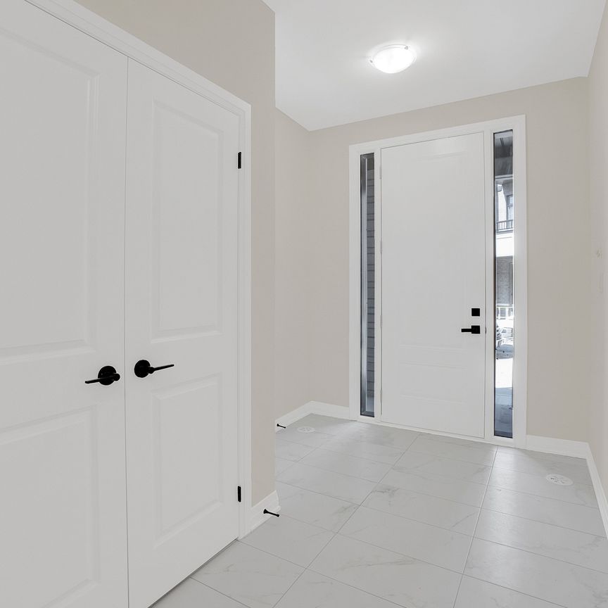 For Lease - 83 Archambault Way, Vaughan, Ontario - Photo 1