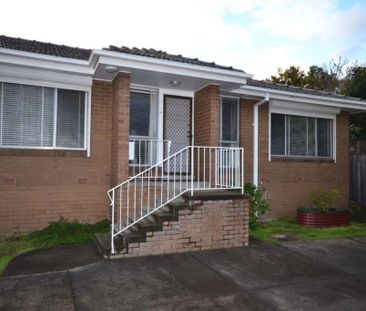 Cosy & Low-Maintenance 2-Bedroom Unit - Photo 2