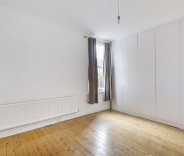 2 bedroom maisonette to rent - Photo 1