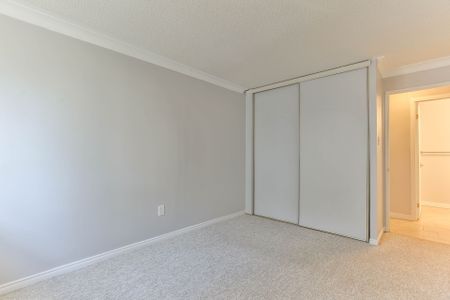 For Lease - 570 Proudfoot Lane Unit# 309, London North, Ontario - Photo 4
