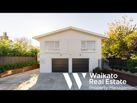 Unique River Road Living - Premium Home with Self-Contained Studio - Photo 5